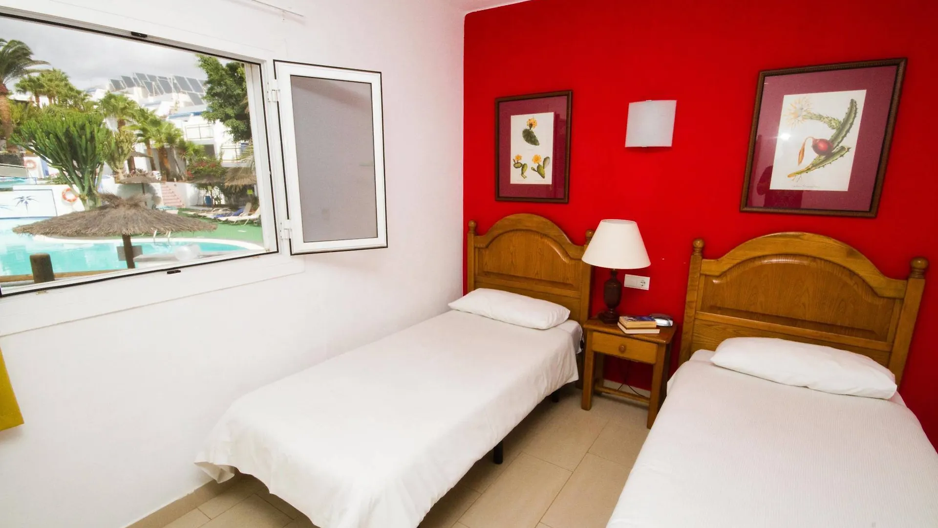 Apartamentos Parque Tropical En Lanzarote Puerto del Carmen  2*, Puerto del Carmen (Lanzarote) Espagne