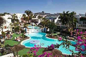 Apartamentos Parque Tropical En Lanzarote Puerto del Carmen  Spain